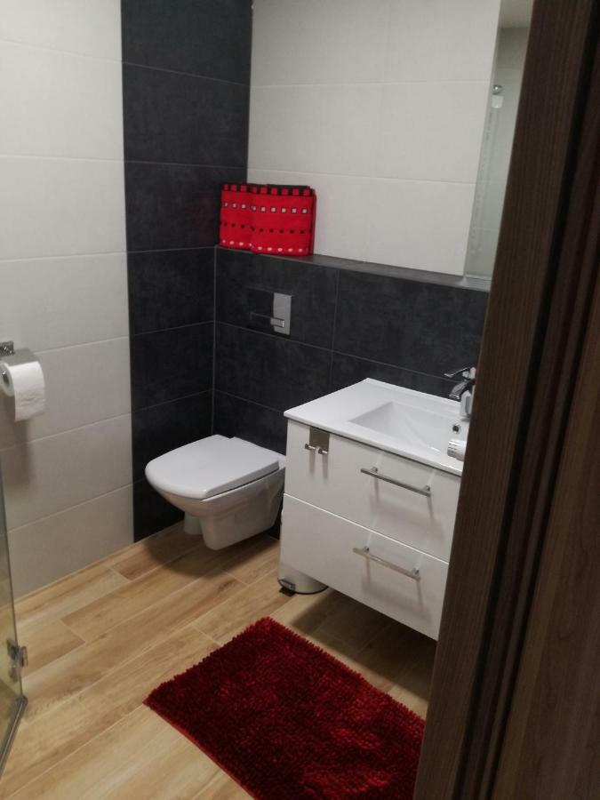 Novitas Apartments Wrocław Eksteriør bilde